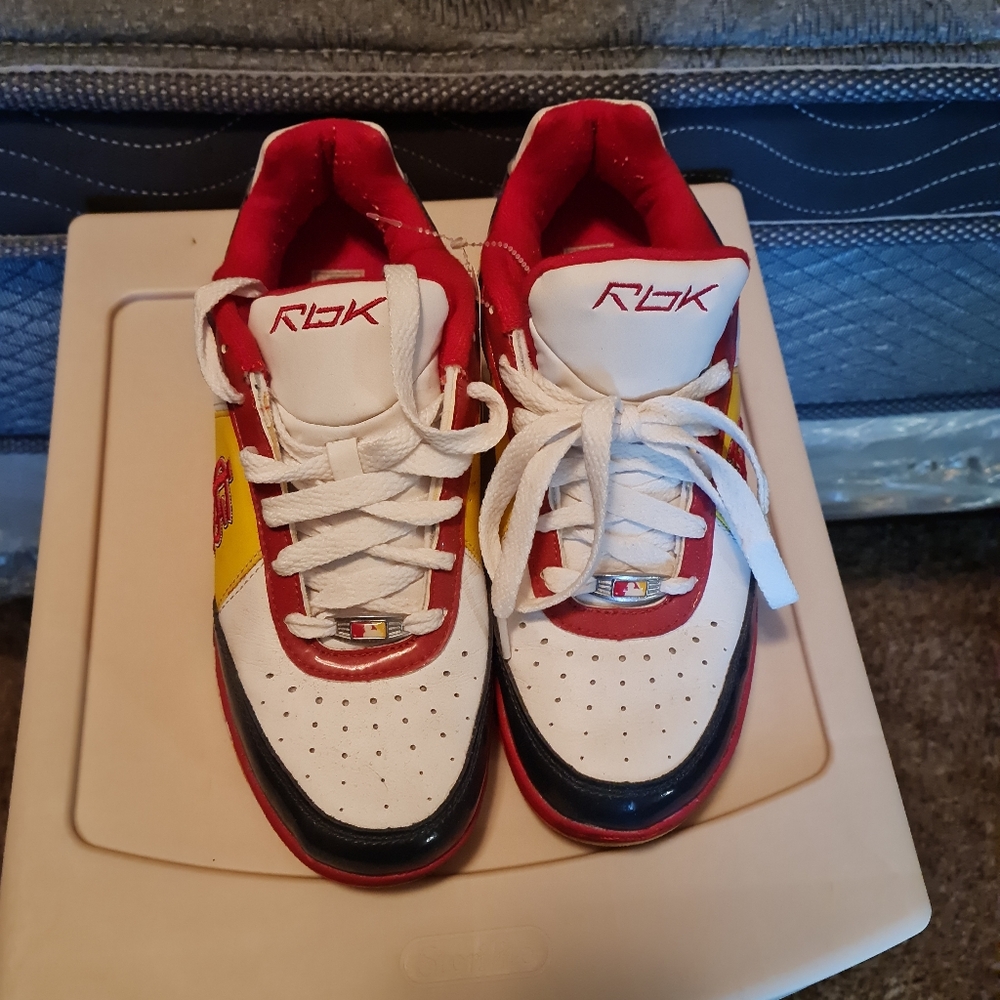 RbX St. Louis Cardinals tennis shoes size 7.5